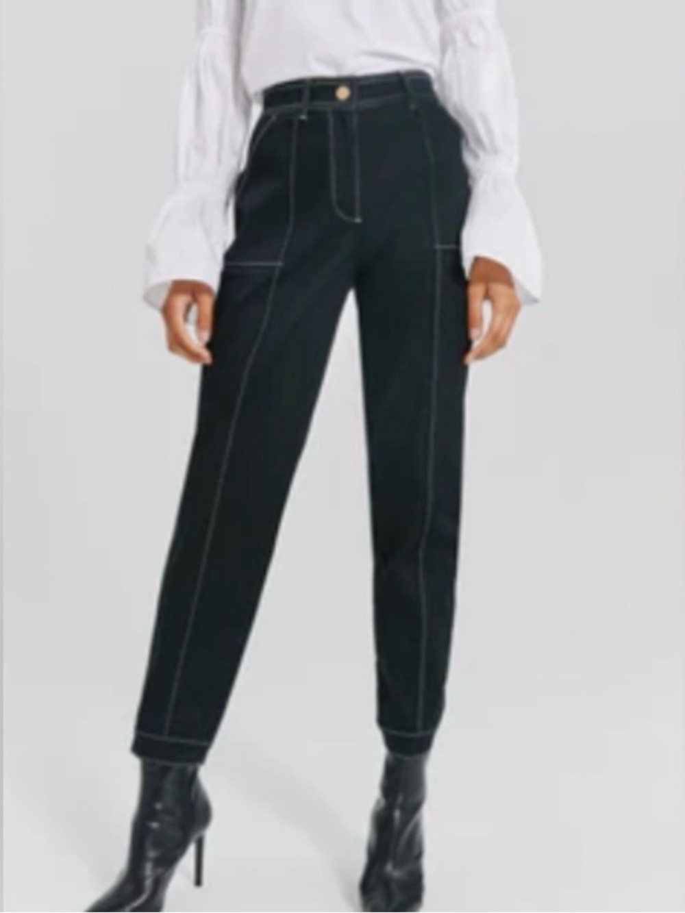 Something Navy Black Mid-Rise Pants with Metal Button Detail size 2